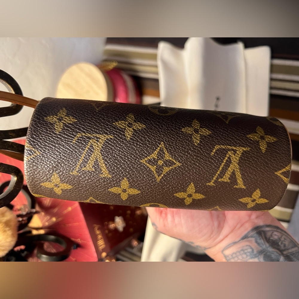 Louis Vuitton Brown Monogram Mini Papillon Shoulder Bag w LV dust bag and COA - Picture 13 of 16